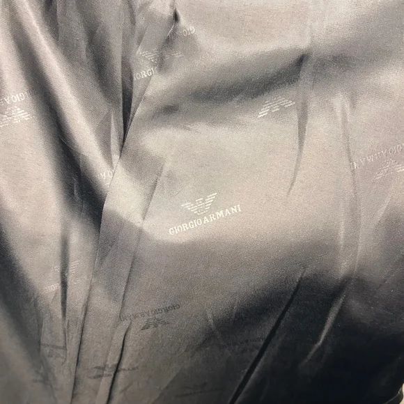 Giorgio Armani Men’s black wool suit jacket size 52 - Picture 7 of 12